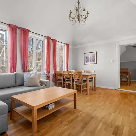 Experience Norway's History I With Free Parking Apartment *