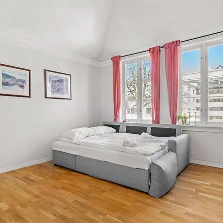 Experience Norway's History I With Free Parking